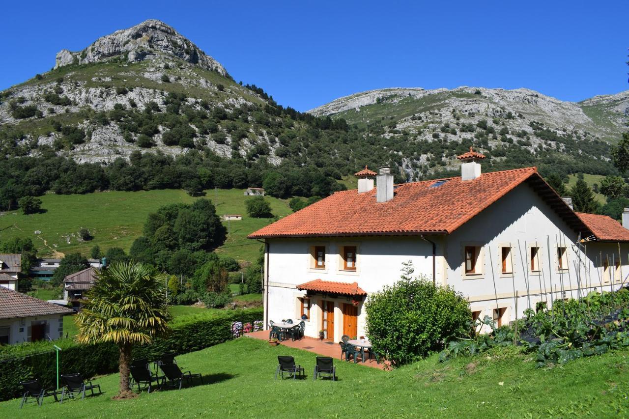 Matienzo Apartamentos Rurales La Taberna المظهر الخارجي الصورة